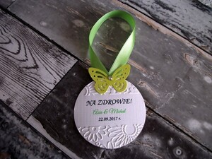 Zawieszki na alkohol Wytłaczane Motyle AW-TM