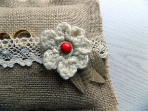 Rusatykalna poduszka na obrączki AW-PNO