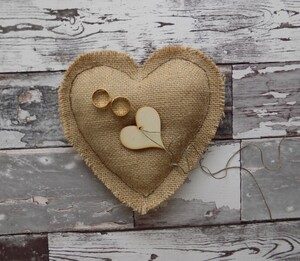 Rustykalna poduszka na obrączki AW-RPO