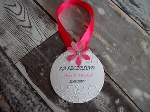 Zawieszki na alkohol Wytłaczane Kwiaty AW-TK