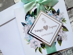 Zaproszenia ślubne srebrne sukulent i gipsówka AW-PU1