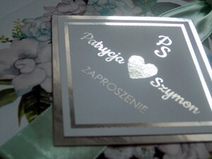 Zaproszenia ślubne srebrne sukulent i gipsówka AW-PU1