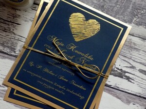 Zaproszenia ślubne granatowe Złote Serce